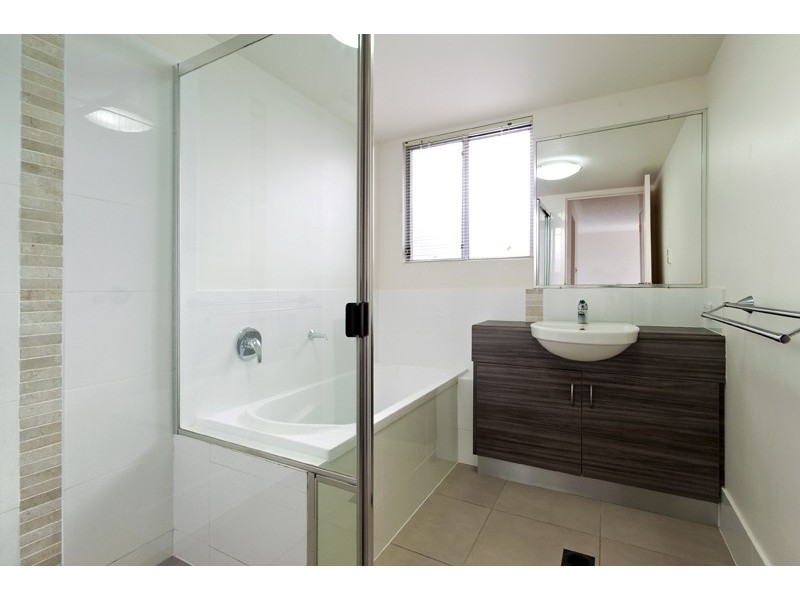 8A Low Street, Yandina QLD 4561