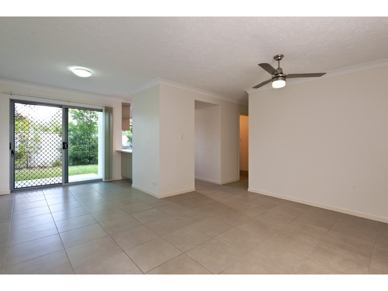 8A Low Street, Yandina QLD 4561