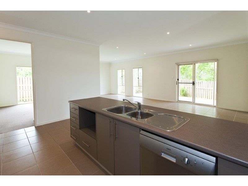 13 Orientation Place, Nambour QLD 4560