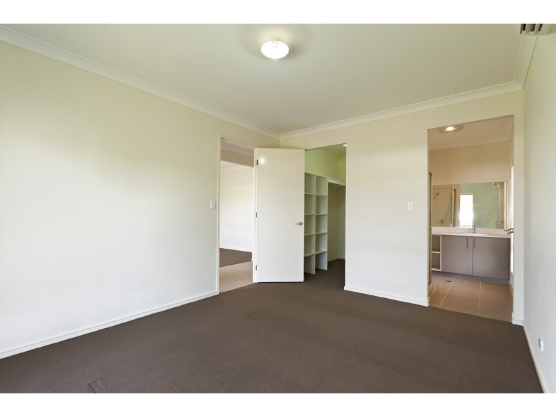 13 Orientation Place, Nambour QLD 4560
