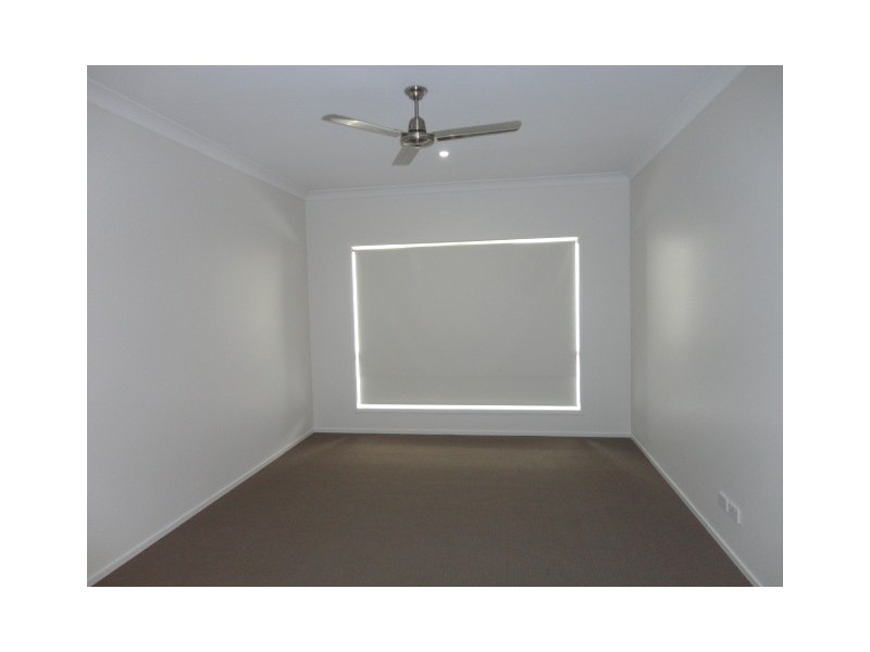 9 Pangali Circuit, Birtinya QLD 4575