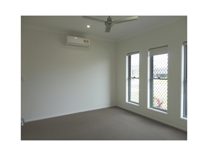 9 Pangali Circuit, Birtinya QLD 4575