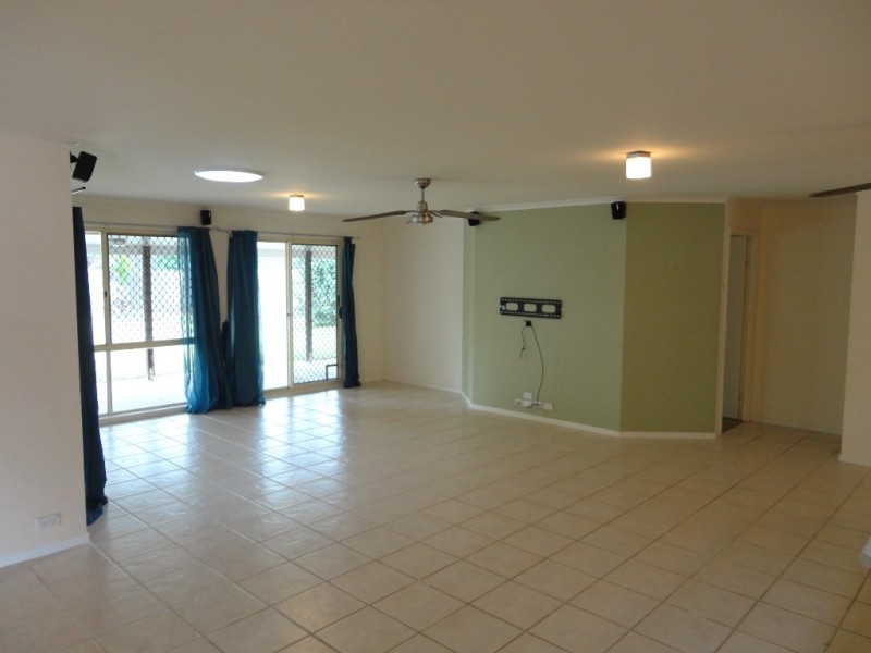 38 Oakmont Drive, Buderim QLD 4556