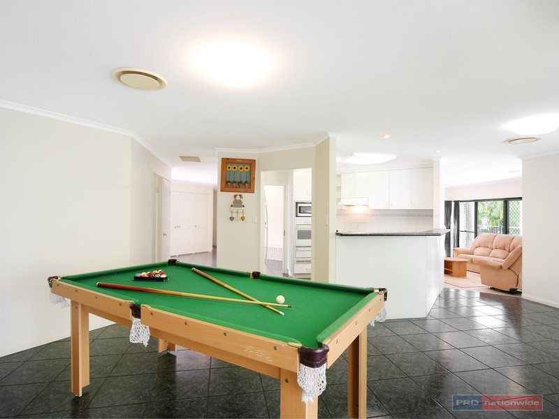 32 Buderim Pines Drive, Buderim QLD 4556