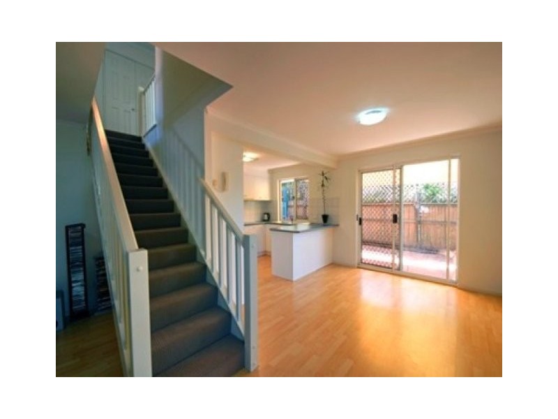 1/34 Dalton Drive, Maroochydore QLD 4558