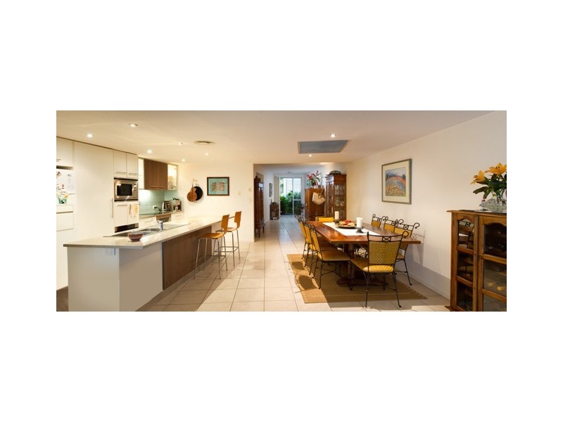 Unit 21/7 Grand Parade, Kawana Island QLD 4575