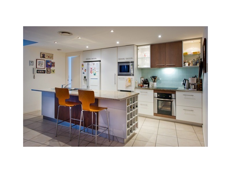 Unit 21/7 Grand Parade, Kawana Island QLD 4575