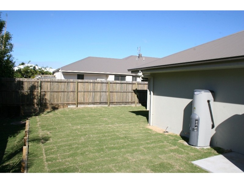 13 Montreal Drive, Peregian Springs QLD 4573