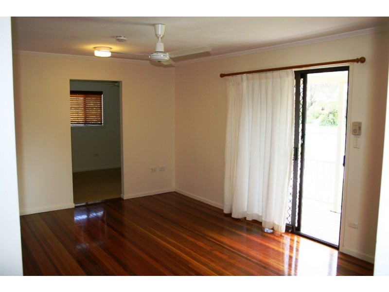 13 Bairnsdale Street West, Buderim QLD 4556