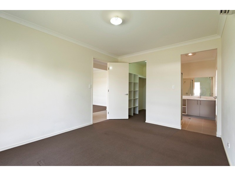 13 Orientation Place, Nambour QLD 4560