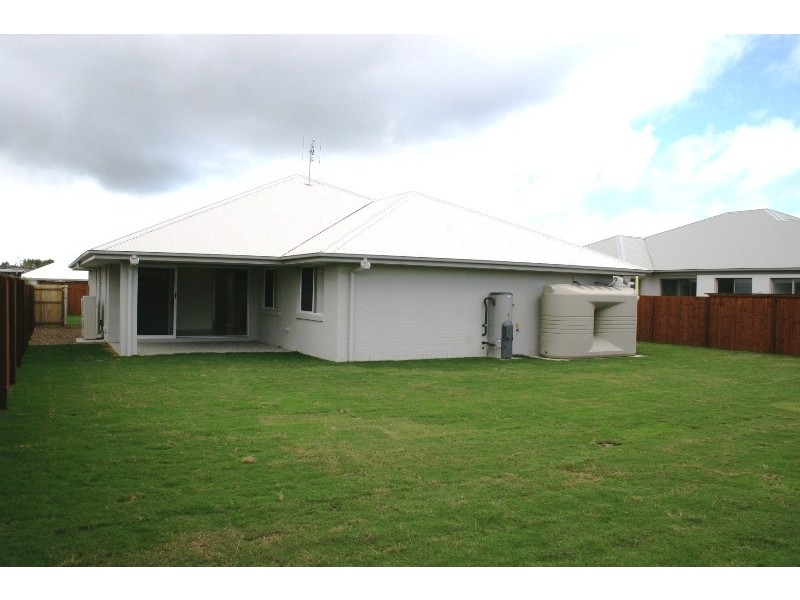 6 Penina Close, Peregian Springs QLD 4573