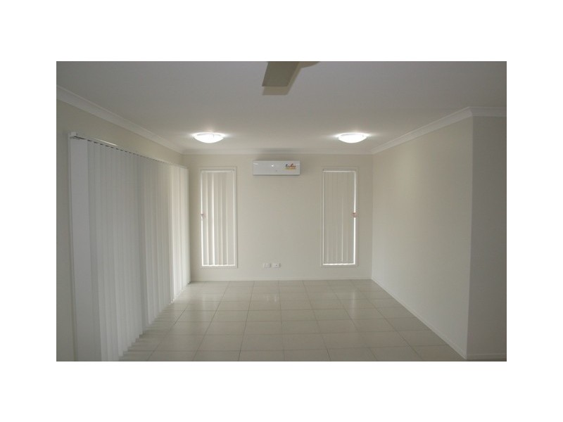 2 Goldenbell Place, Peregian Springs QLD 4573