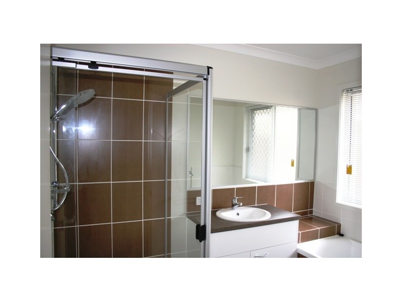 2 Goldenbell Place, Peregian Springs QLD 4573