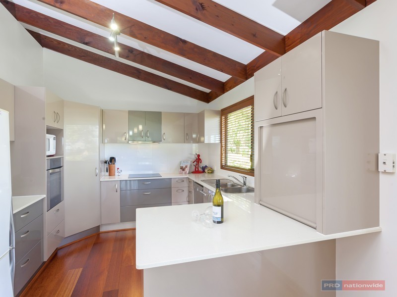 27 Nyes Crescent, Buderim QLD 4556