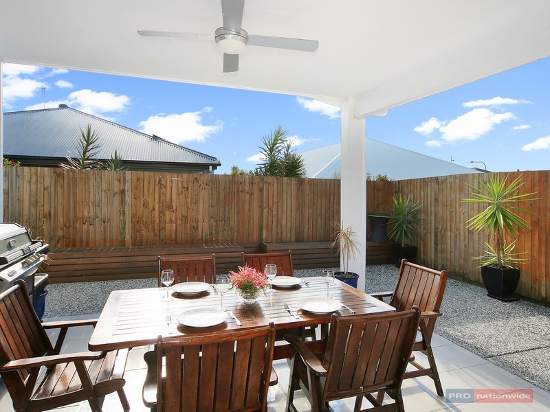 17 Ellis street, Mountain Creek QLD 4557