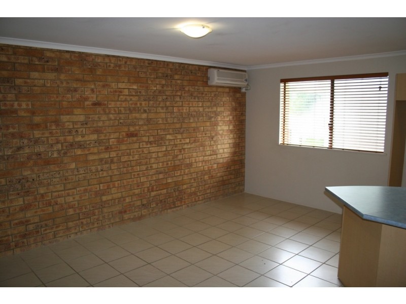 5/4 Yallanga pl, Mooloolaba QLD 4557