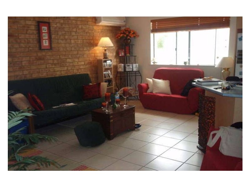 5/4 Yallanga pl, Mooloolaba QLD 4557