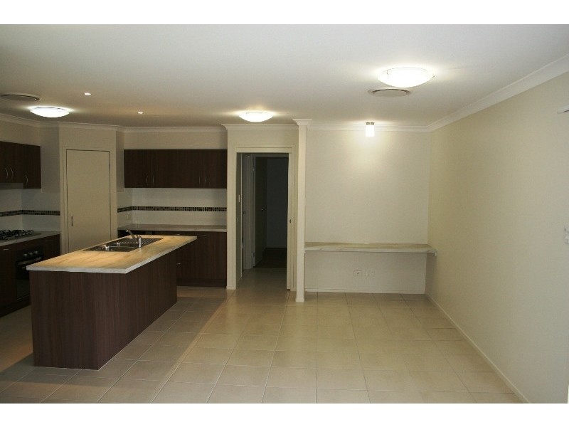 6 Penina Close, Peregian Springs QLD 4573