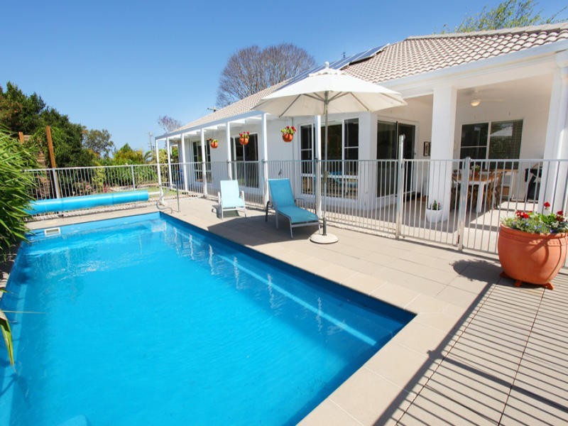 14 Seaview Tce, Buderim QLD 4556