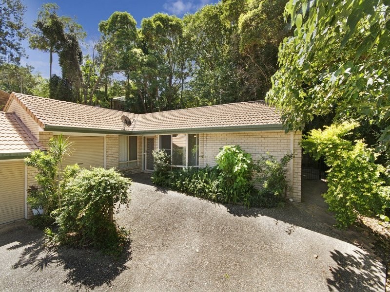 2/120 Warran Road, Yaroomba QLD 4573