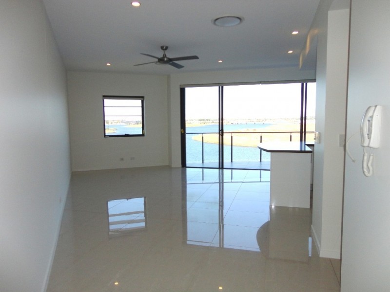 347/21 Innovation Parkway, Birtinya QLD 4575
