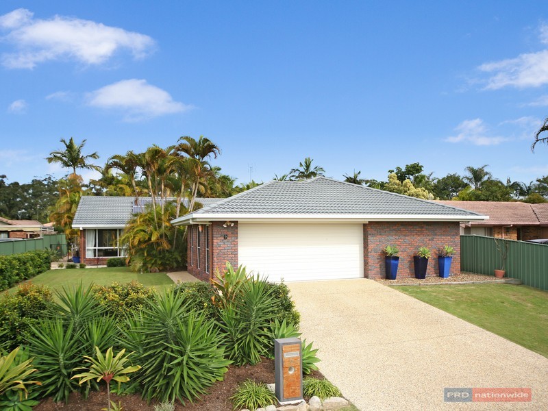 9 Garema Court, Mountain Creek QLD 4557