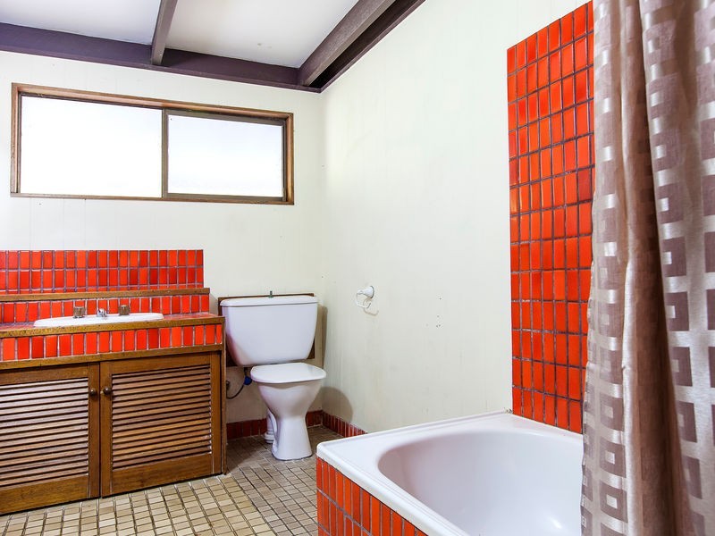 25 Dixon Rd, Buderim QLD 4556