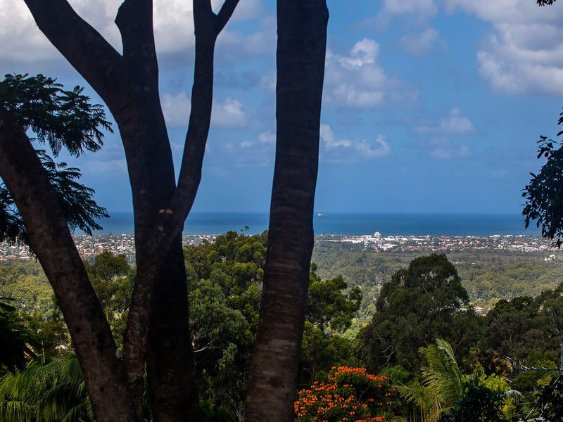 25 Dixon Rd, Buderim QLD 4556