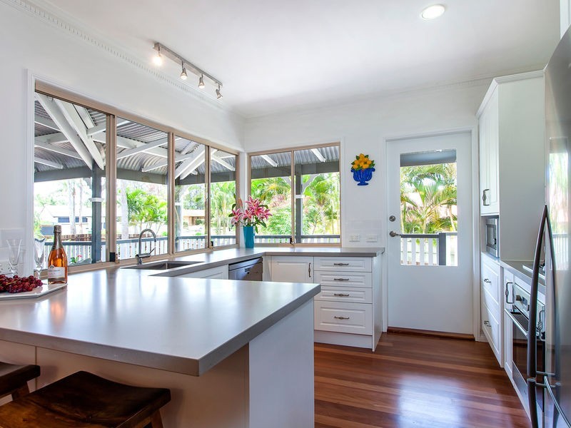 91 Karawatha Drive, Mountain Creek QLD 4557