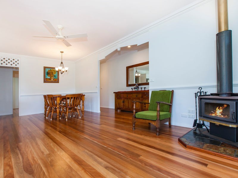 91 Karawatha Drive, Mountain Creek QLD 4557
