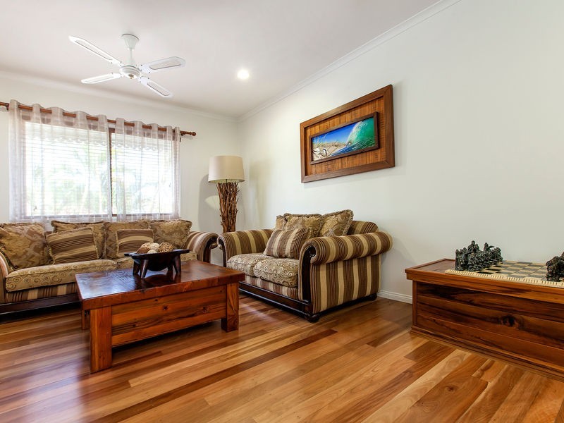 91 Karawatha Drive, Mountain Creek QLD 4557