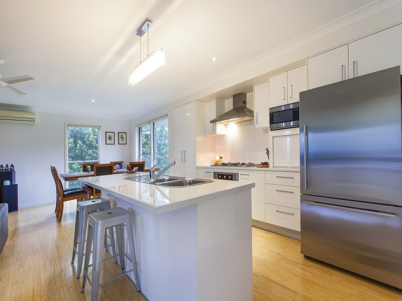 1 Buchanan Court, Burnside QLD 4560