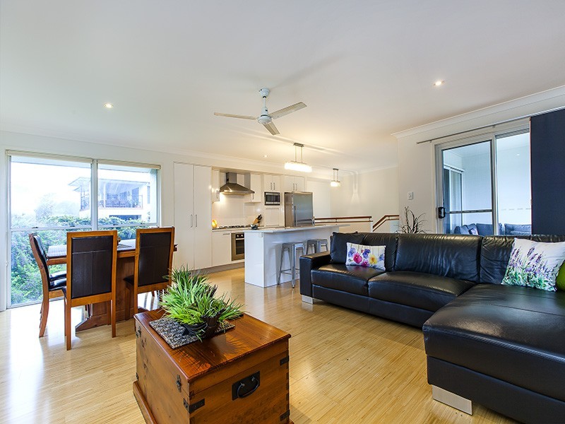 1 Buchanan Court, Burnside QLD 4560