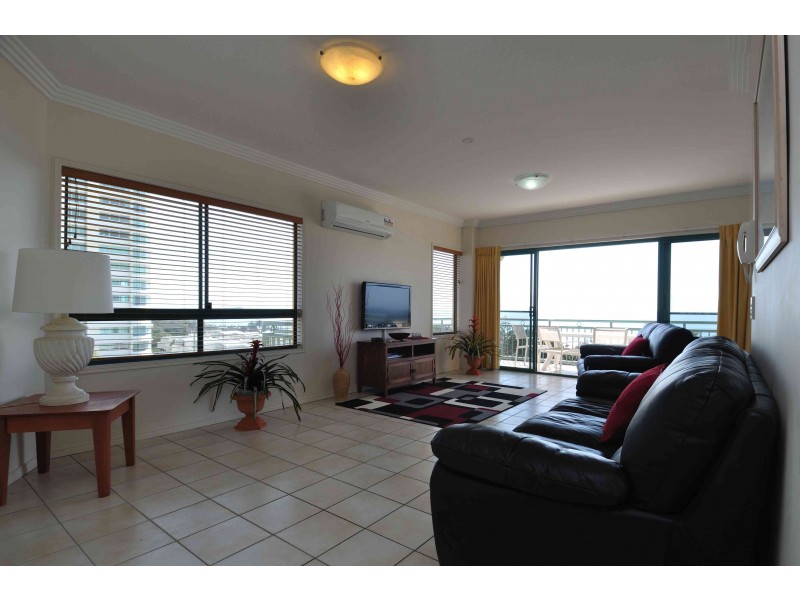 33 Sixth Avenue, Maroochydore QLD 4558