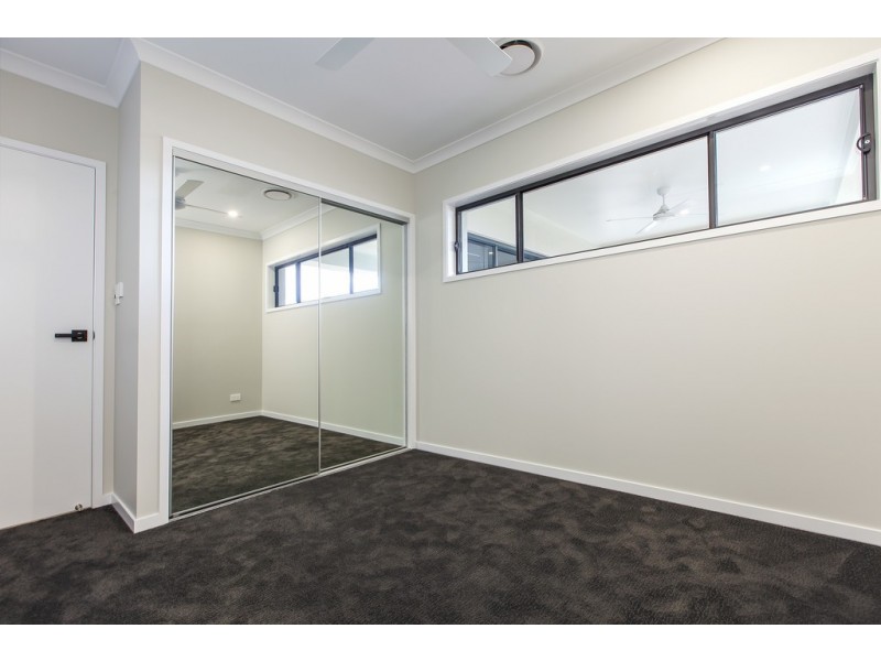 18 Vincent Avenue, Sippy Downs QLD 4556