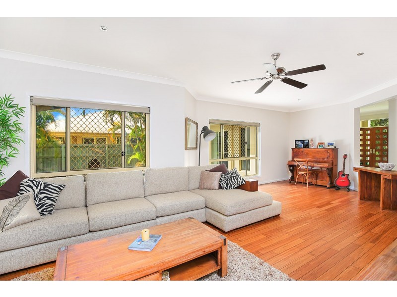 2 Fernleaf Court, Currimundi QLD 4551