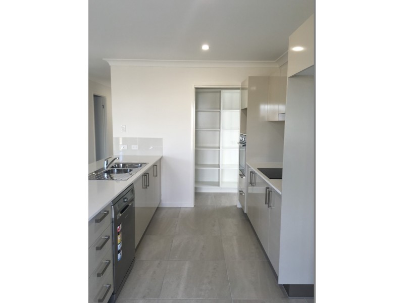 L1035 Kite Street, Mountain Creek QLD 4557
