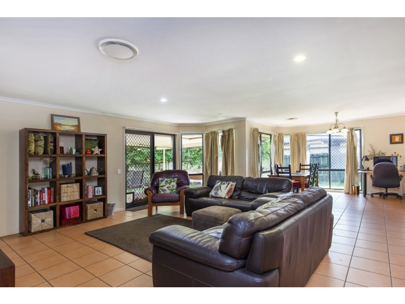 5 Elliot Drive, Buderim QLD 4556