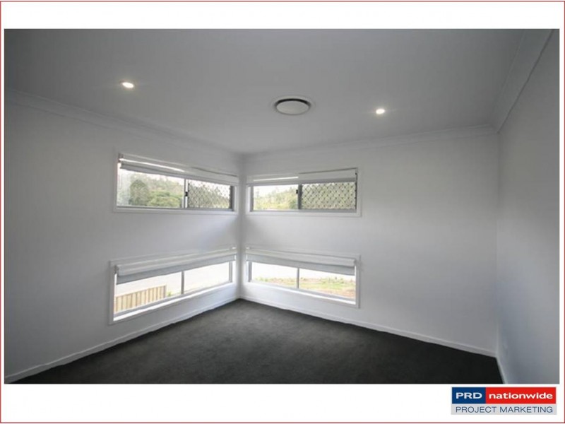 Stretton QLD 4116