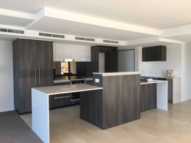 1 Fiji Court, Kawana Island QLD 4575