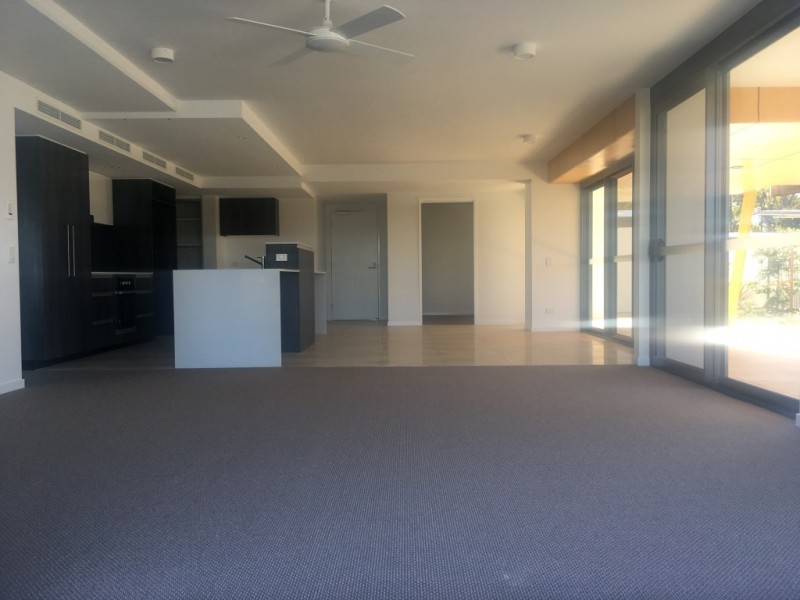 1 Fiji Court, Kawana Island QLD 4575