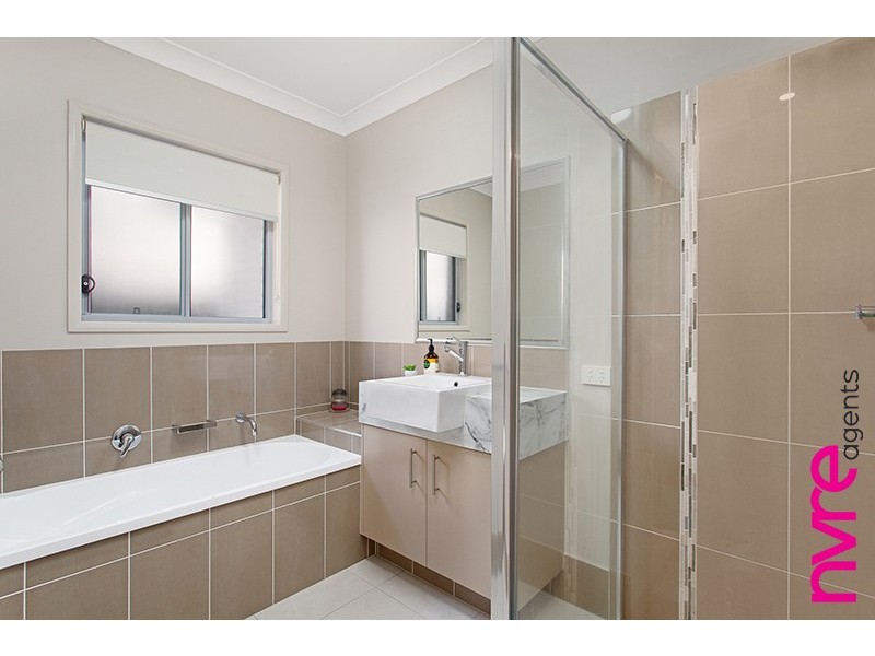 98 Jinibara Crescent, Narangba QLD 4504