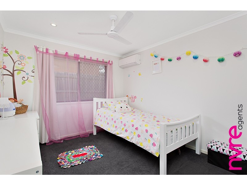 9 Braxlaw Crescent, Dakabin QLD 4503