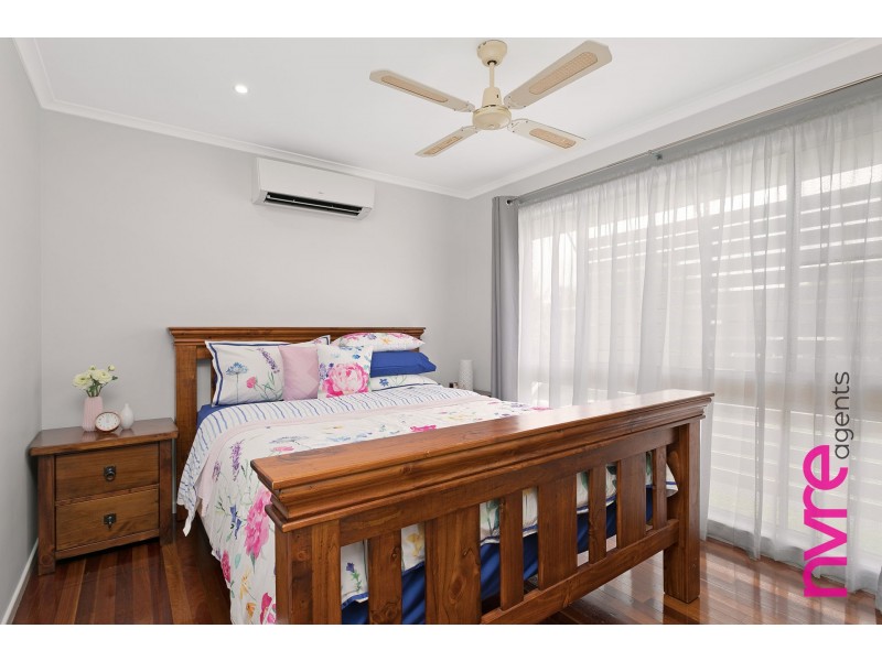 24 Cotswold Street, Morayfield QLD 4506