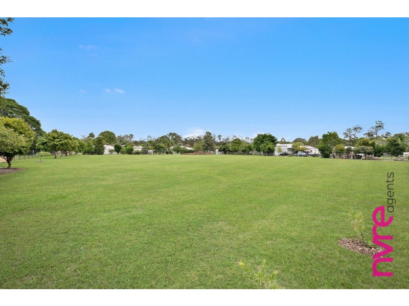 7 Walnut Court, Burpengary QLD 4505