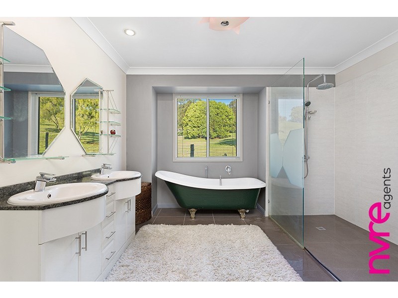 16 Gymkhana Place, Dayboro QLD 4521