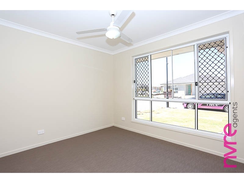 35 Greenhaven Circuit, Narangba QLD 4504