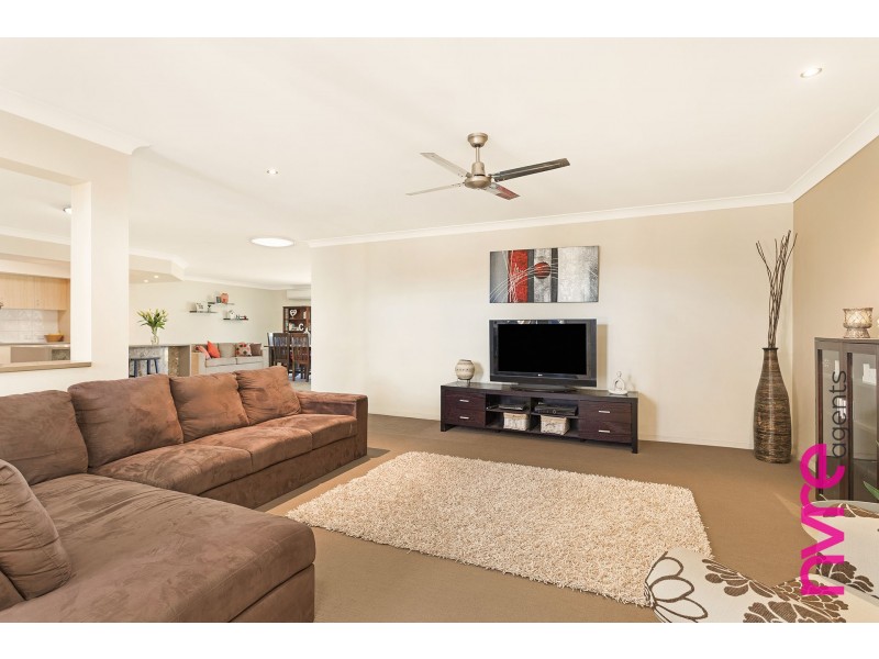 16 Gerygone Court, Narangba QLD 4504