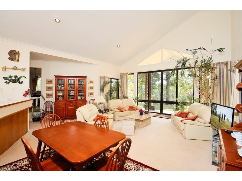 359 Raynbird Road, Narangba QLD 4504