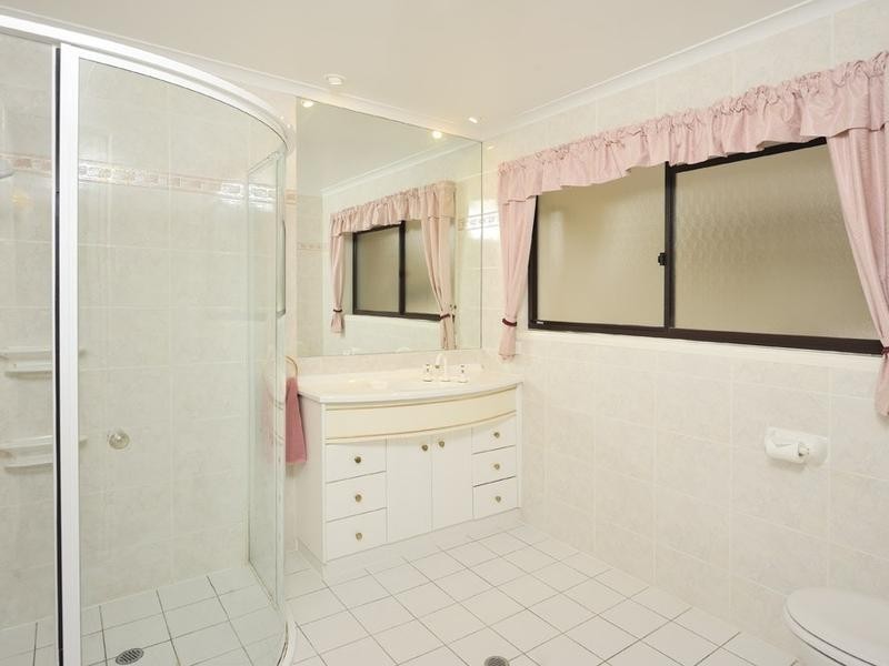 359 Raynbird Road, Narangba QLD 4504